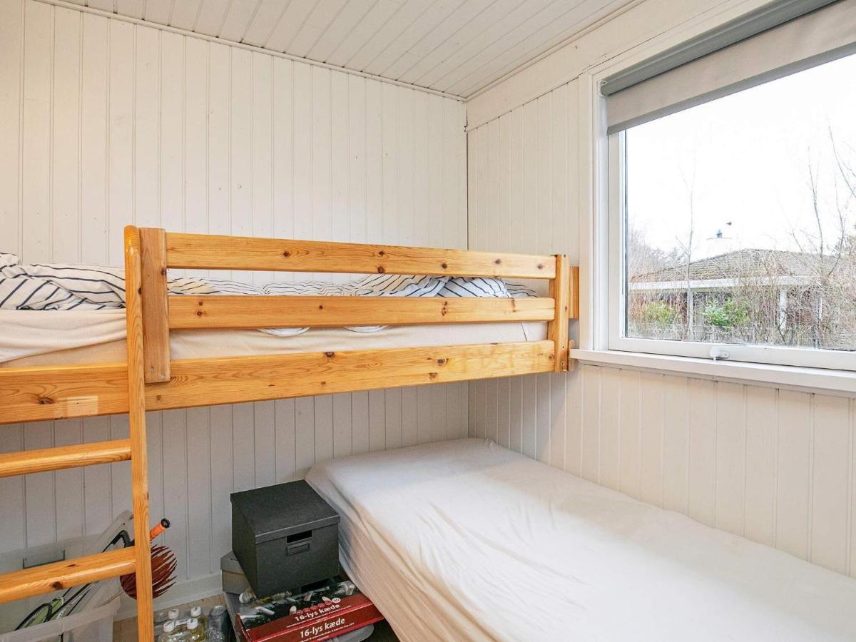 7 Person Holiday Home In Frederikshavn Exteriör bild