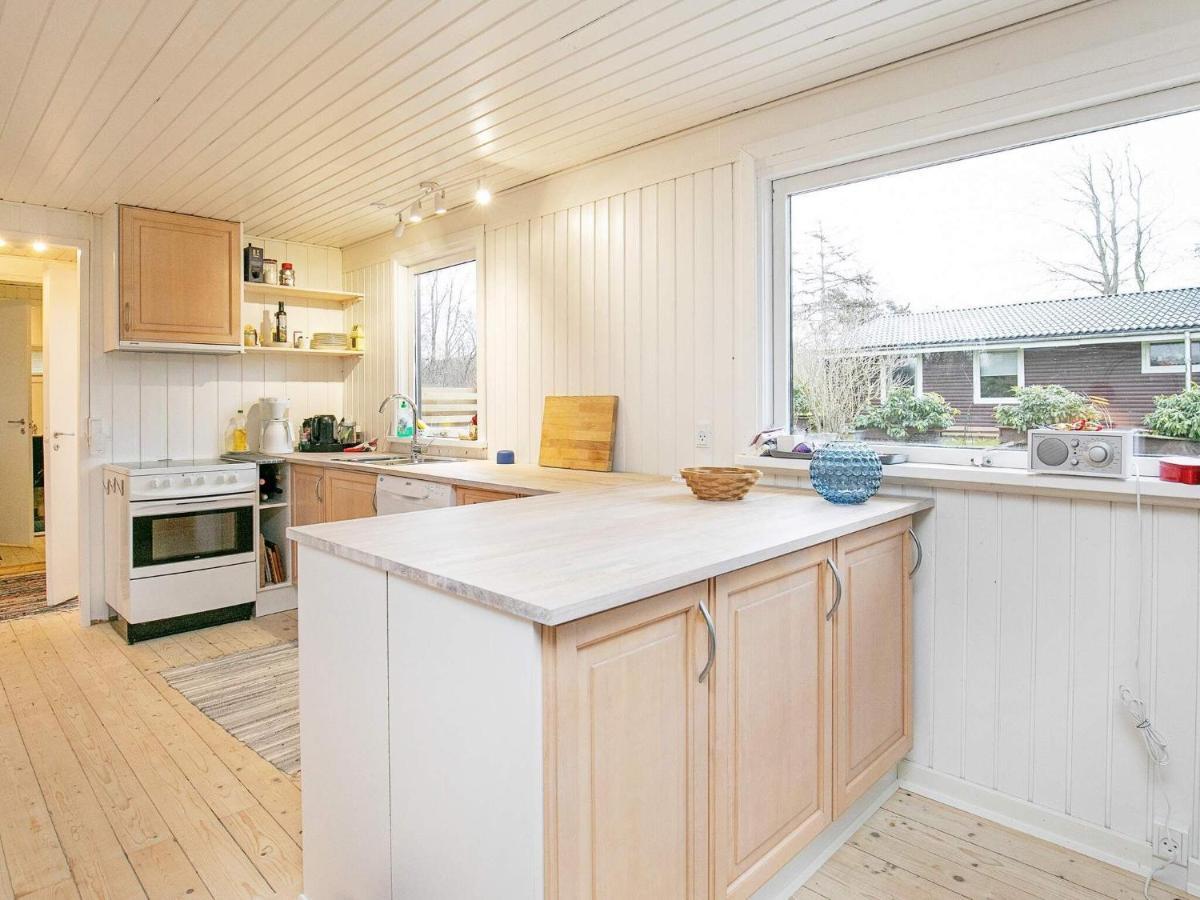 7 Person Holiday Home In Frederikshavn Exteriör bild